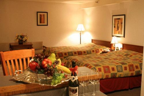 Executive Inn Express Vancouver Airport Ричмонд Номер фото